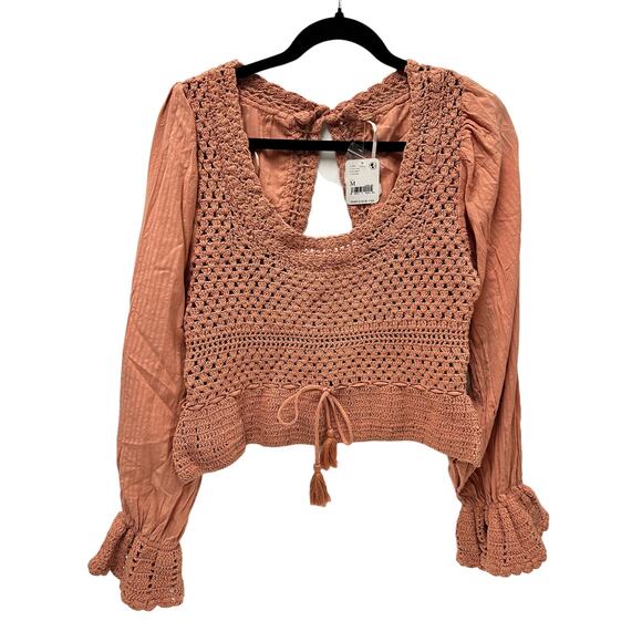 FREE PEOPLE Megan Crochet Romantic Puff Sleeve Cutouts Top in Coral Sand Sz M - Picture 4 of 16
